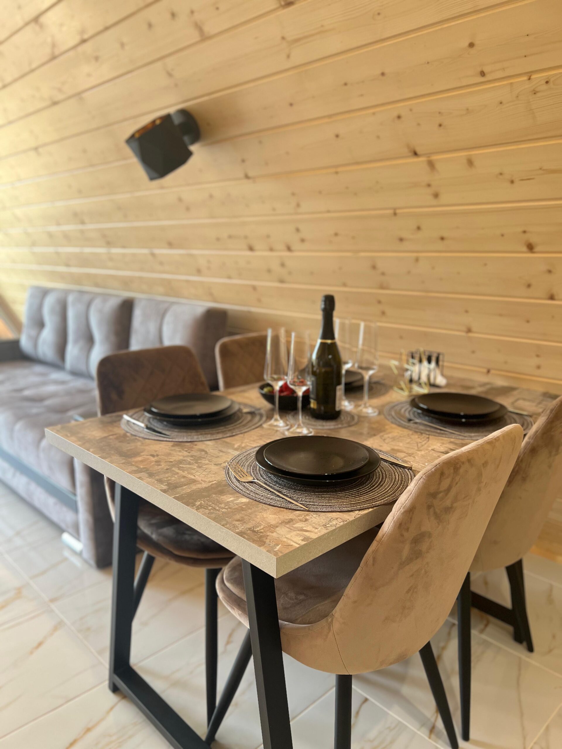 1d8c607a-1ca3-4b08-bcd4-3ece54b8f0db