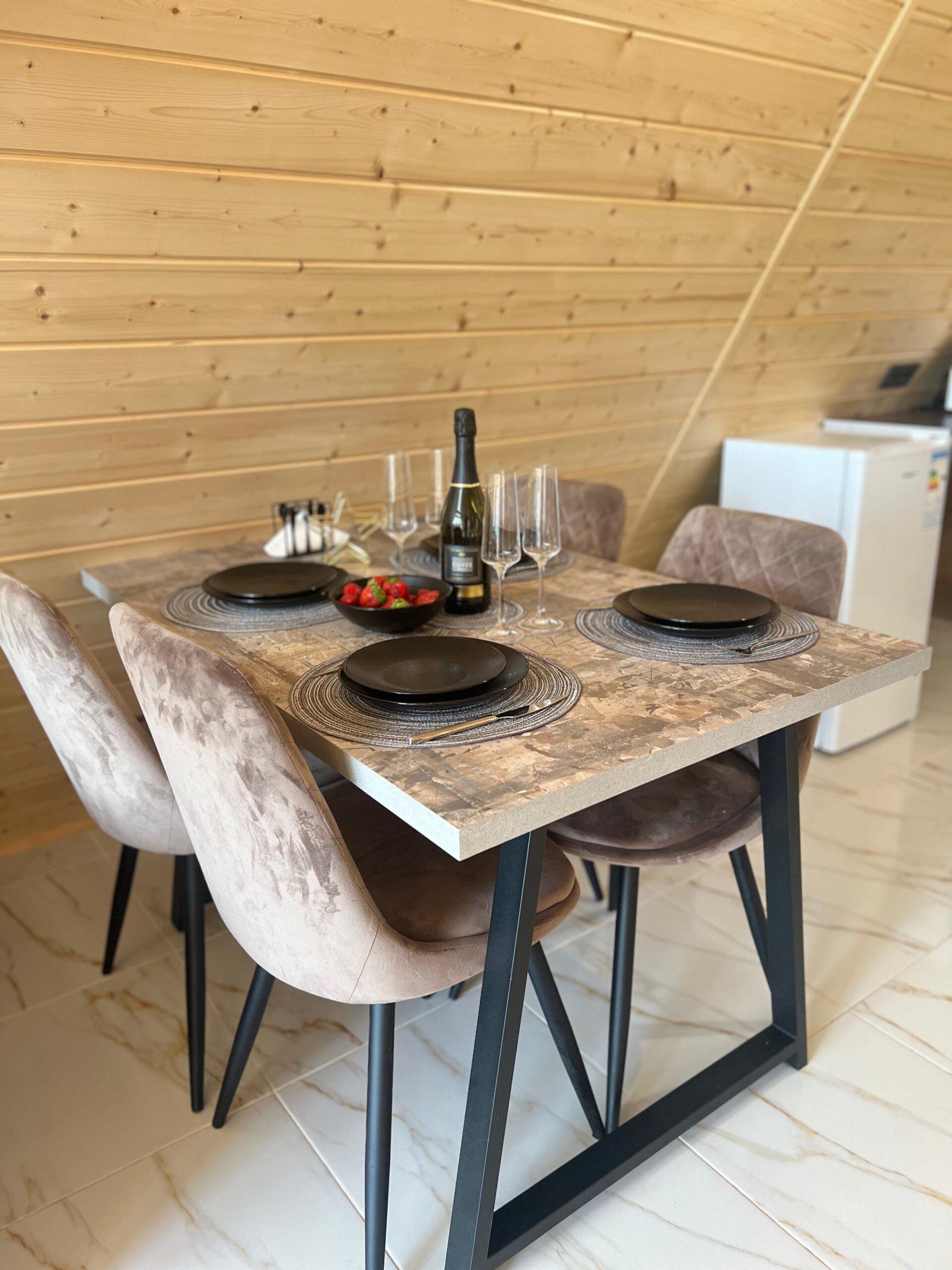 7ce2f79e-66be-49c6-89a1-b40e9587cc38