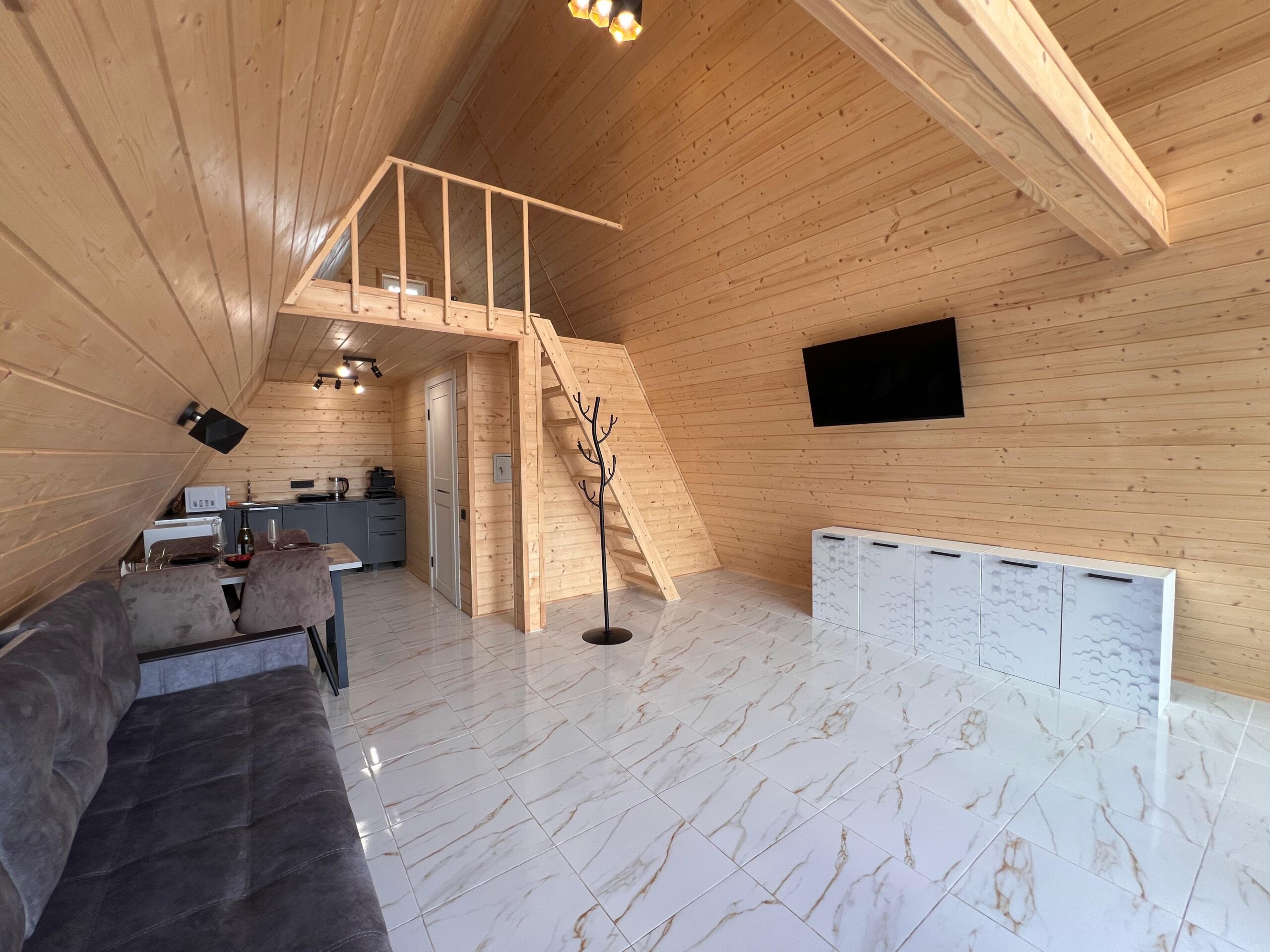 d4a329a8-fff6-4893-8e24-409fce5783b9