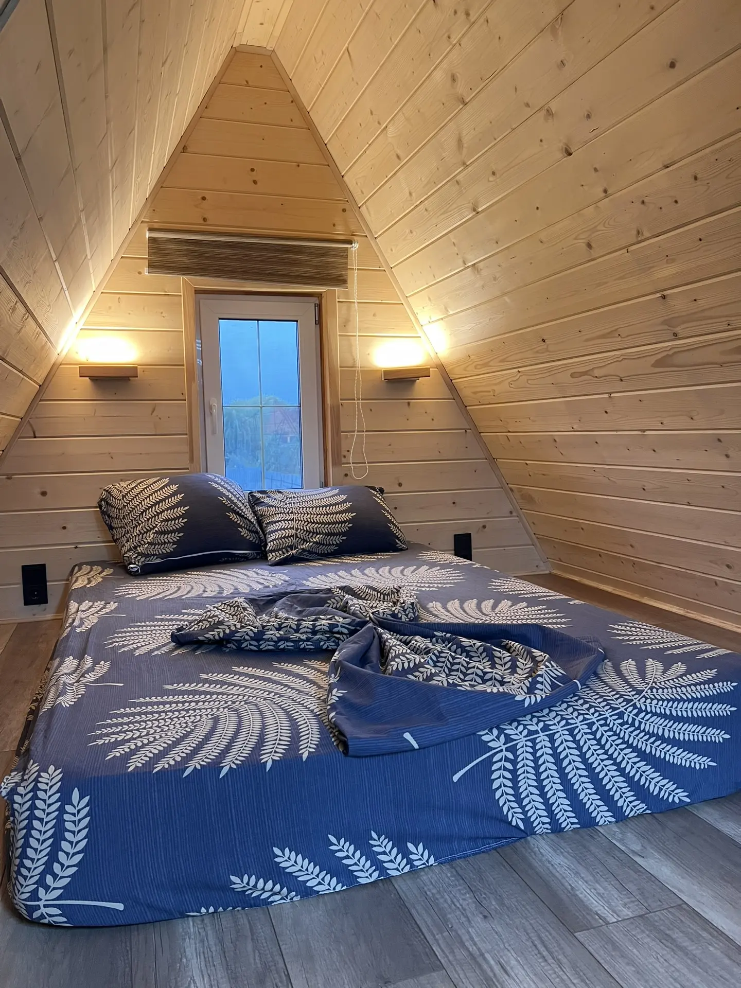 78c25408-992d-4e44-a40b-433510bd5d05