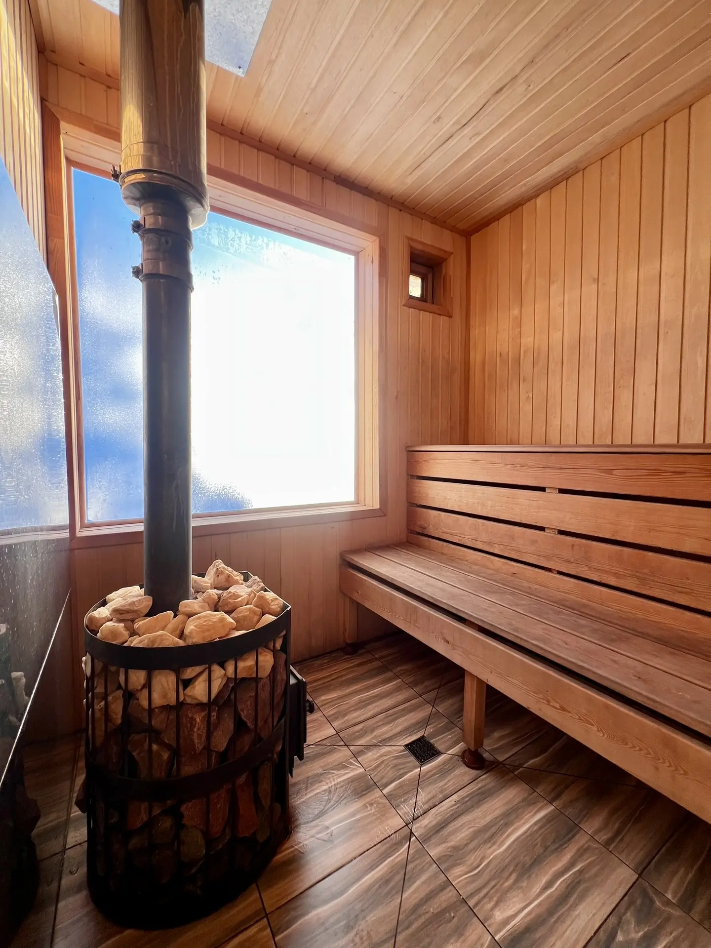 90a7b1c4-48fb-4e31-a19f-46a86d7df021