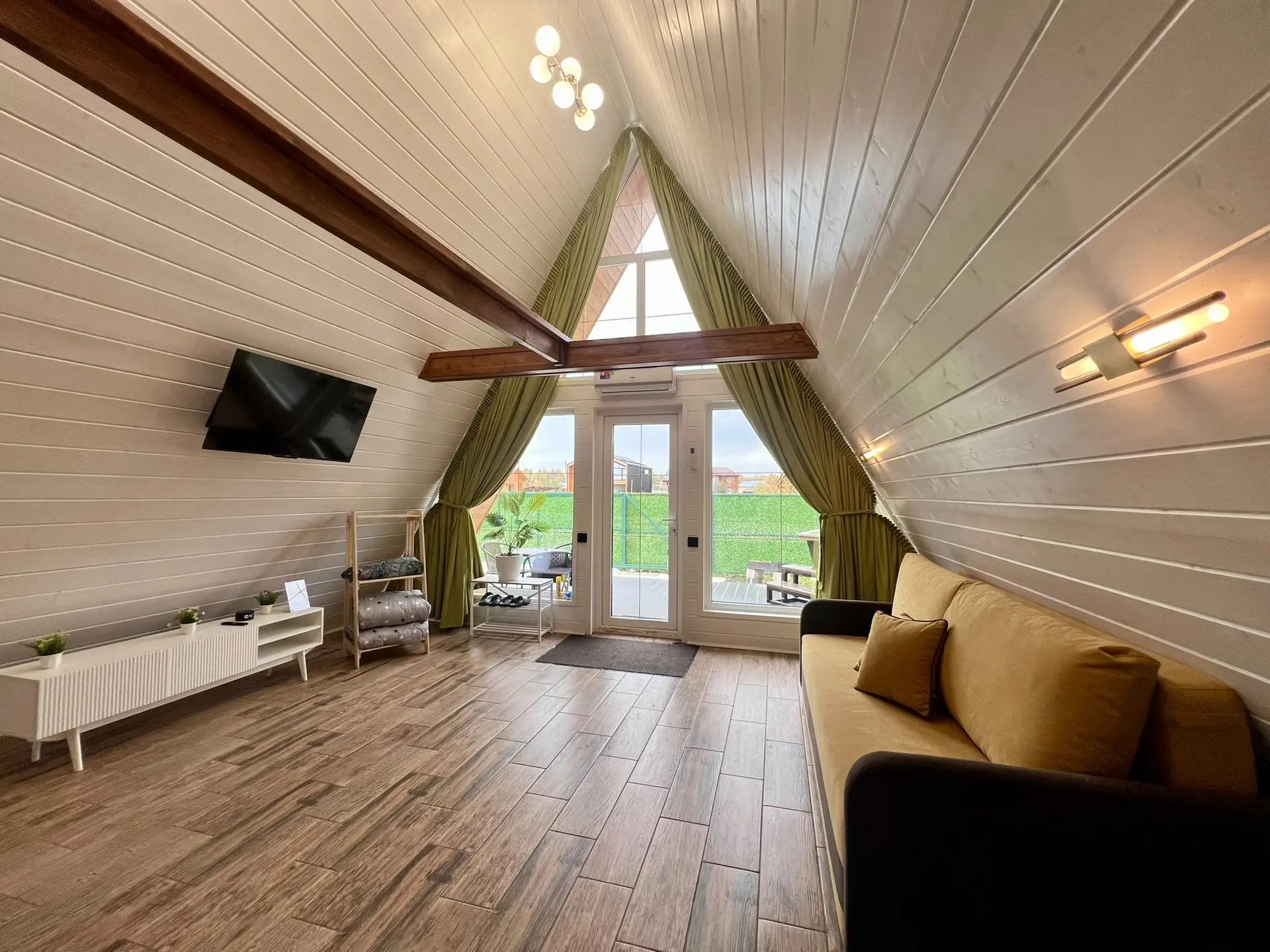 991ec356-5175-48d2-a324-f8da93325f46